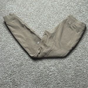 Alo Yoga Women's Urban Moto Sweatpants